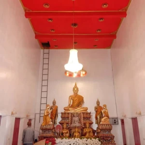 โคมไฟถวายวัด, โคมไฟติดวัด